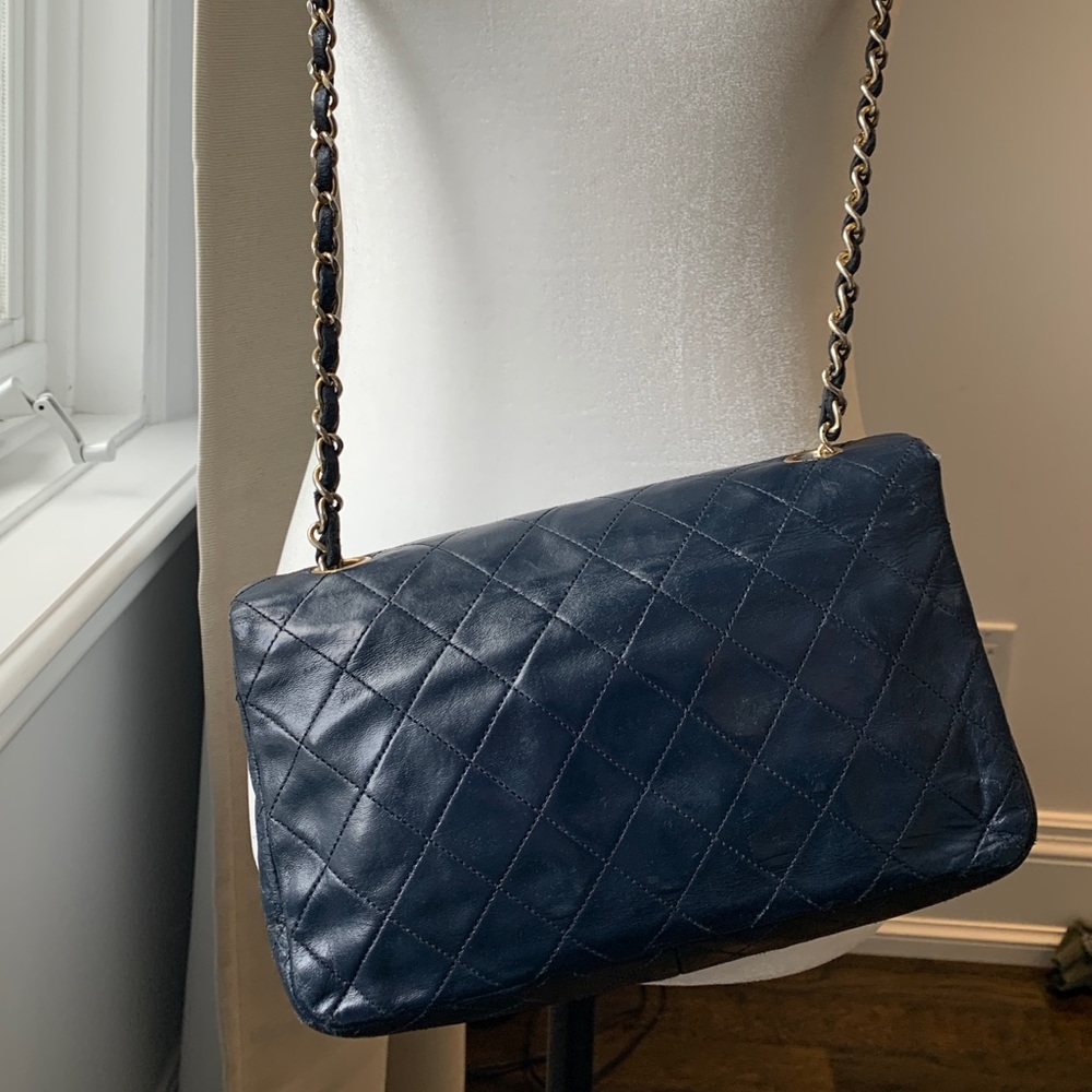 Chanel Classic Full Flap Bag - Picture 3 of 16